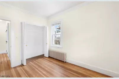 239 Washington St, Berkeley Heights Township, NJ 07922 - Photo 12