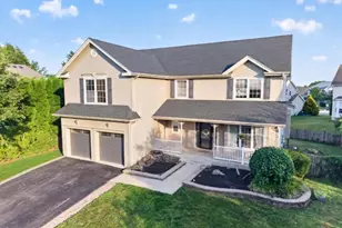 3 Grant Way, Lopatcong Township, NJ 08865 - Photo 2