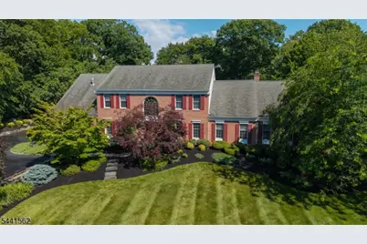 4 Ashley Dr, Mount Olive, NJ 07836 - Photo 8
