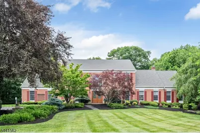 4 Ashley Dr, Mount Olive, NJ 07836 - Photo 10