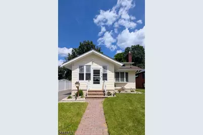 421 Lincoln Ave, Pompton Lakes, NJ 07442 - Photo 1