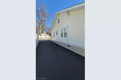 421 Lincoln Ave, Pompton Lakes, NJ 07442 - Photo 36