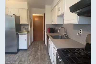508 Lincoln St #2, Carlstadt, NJ 07072 - Photo 10