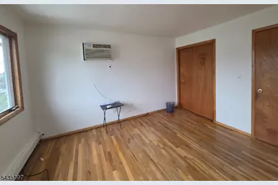 508 Lincoln St #2, Carlstadt, NJ 07072 - Photo 4