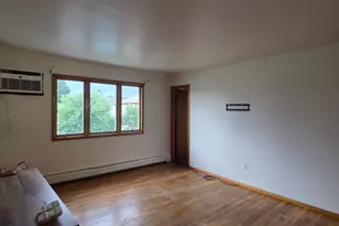 508 Lincoln St, Carlstadt, NJ 07072 - Photo 2
