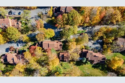 13 Village Way #E7, Vernon Twp., NJ 07462 - Photo 8