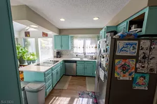 13 Village Way, Vernon Twp., NJ 07462 - Photo 18