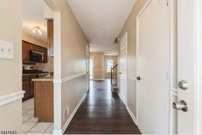 7 Sloop Sq, Howell Township, NJ 07728 - Photo 2