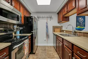 7 Prospect St, Morristown, NJ 07960 - Photo 14