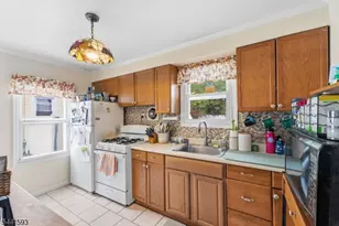 4 Salem Rd, Paterson, NJ 07502 - Photo 18