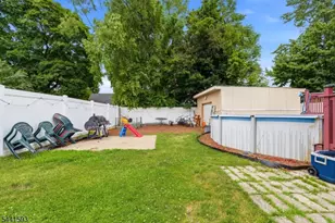4 Salem Rd, Paterson, NJ 07502 - Photo 6