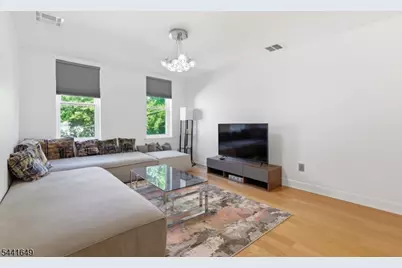 6405 Kennedy Blvd #C2, West New York, NJ 07093 - Photo 10