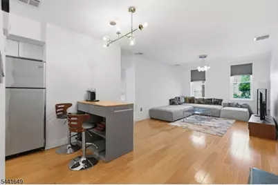 6405 Kennedy Blvd #C2, West New York, NJ 07093 - Photo 4