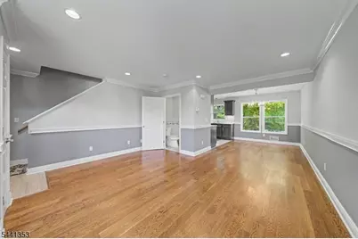 4 Michael Ct, Hamburg, NJ 07419 - Photo 8