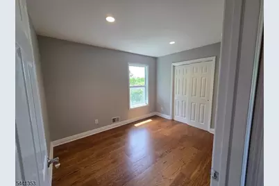 4 Michael Ct, Hamburg, NJ 07419 - Photo 12