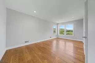 4 Michael Ct, Hamburg, NJ 07419 - Photo 32
