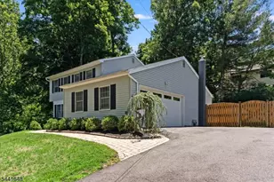 188 Sussex Ave, Morris Township, NJ 07960 - Photo 28