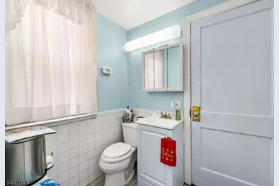 176 Washington Rd, Sayreville, NJ 08872 - Photo 14