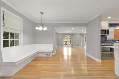 424 Colonial Ave, Westfield, NJ 07090 - Photo 10