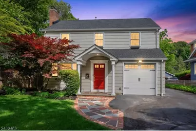 424 Colonial Ave, Westfield, NJ 07090 - Photo 2