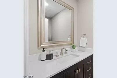 1 Wakeman Cir, Hillsborough Township, NJ 08844 - Photo 14