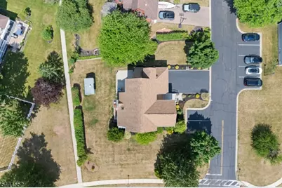 1 Wakeman Cir, Hillsborough Township, NJ 08844 - Photo 32