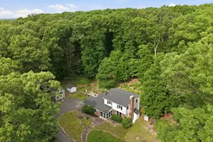 223 Beacon Hill Rd, Washington Township, NJ 07830 - Photo 2