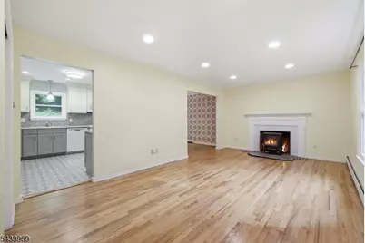 223 Beacon Hill Rd, Washington Township, NJ 07830 - Photo 12