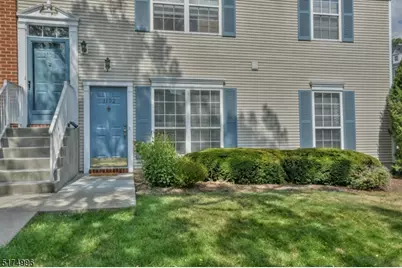 1132 Stafford St #1132, Mahwah, NJ 07430 - Photo 2
