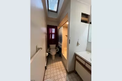 21 Greenwood Ave, Hopatcong, NJ 07874 - Photo 18