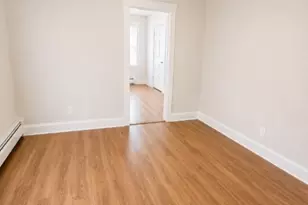 128 Columbus Pl, Roselle Park, NJ 07204 - Photo 2