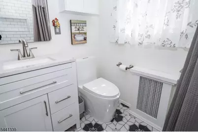 19 Overlook Ter, Maplewood, NJ 07040 - Photo 22