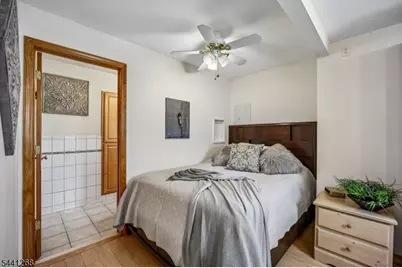 43 Calumet Ave, Parsippany, NJ 07034 - Photo 16