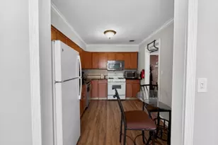 466 Pompton Ave, Cedar Grove Twp., NJ 07009 - Photo 6