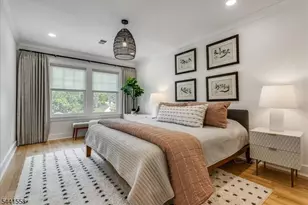 27 Montclair Ave, Montclair, NJ 07042 - Photo 24