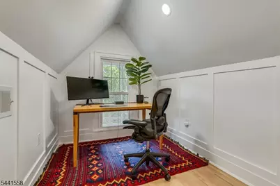 27 Montclair Ave, Montclair, NJ 07042 - Photo 34
