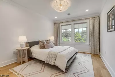 27 Montclair Ave, Montclair, NJ 07042 - Photo 26