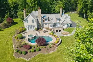 17 Fawn Hill Dr, Harding Township, NJ 07960 - Photo 4