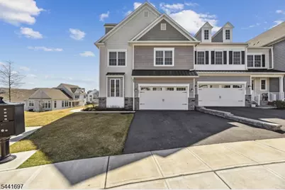 15 Juniper Ct, Cedar Grove, NJ 07009 - Photo 1