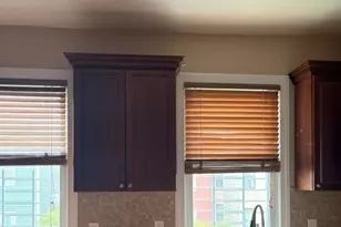 198 Van Buren St, Newark, NJ 07105 - Photo 6