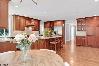 30 Autumn Dr, Bernards Township, NJ 07920 - Photo 12