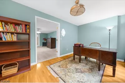 9 Mills Ct, Raritan Township, NJ 08822 - Photo 18