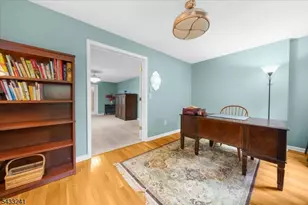 9 Mills Ct, Raritan Township, NJ 08822 - Photo 18