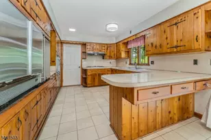 213 Maple Ln, Lebanon Township, NJ 07830 - Photo 8