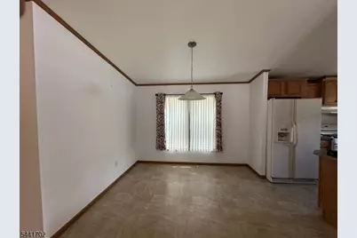 23 Hillside Vlg, Oxford Township, NJ 07863 - Photo 6