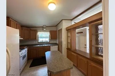 23 Hillside Vlg, Oxford Township, NJ 07863 - Photo 4