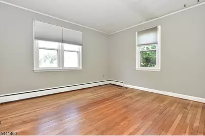 11 Mountain Ridge Dr, Wayne, NJ 07470 - Photo 14