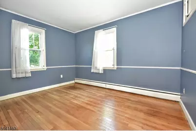 11 Mountain Ridge Dr, Wayne, NJ 07470 - Photo 16