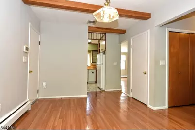 11 Mountain Ridge Dr, Wayne, NJ 07470 - Photo 10
