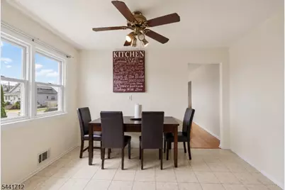 825 McCandless Pl, Linden, NJ 07036 - Photo 8
